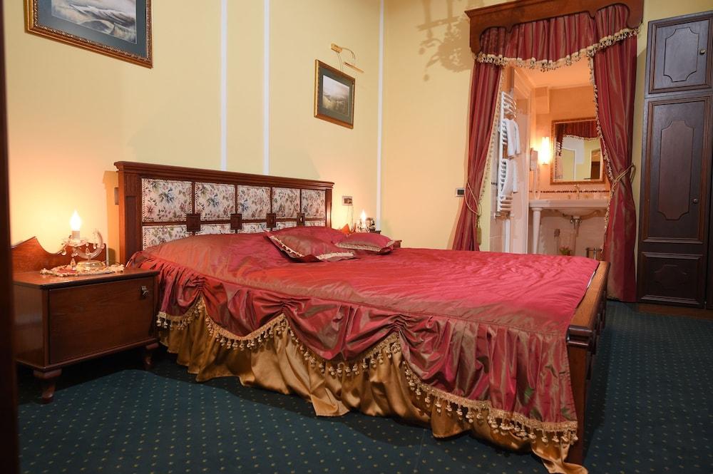 Hotel Leopold I Novi Sad Exterior photo