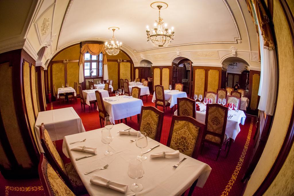 Hotel Leopold I Novi Sad Exterior photo